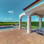 At Lighthouse Golf By Parnas Estate Balchik