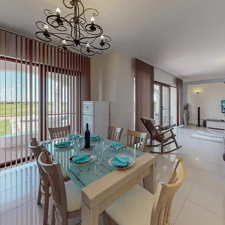At Lighthouse Golf By Parnas Estate Balchik
