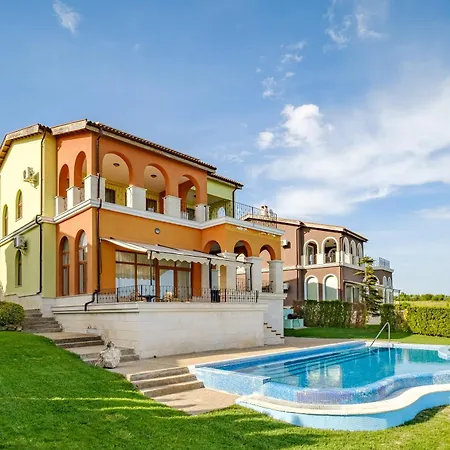 Villa At Lighthouse Golf By Parnas Estate Balchik