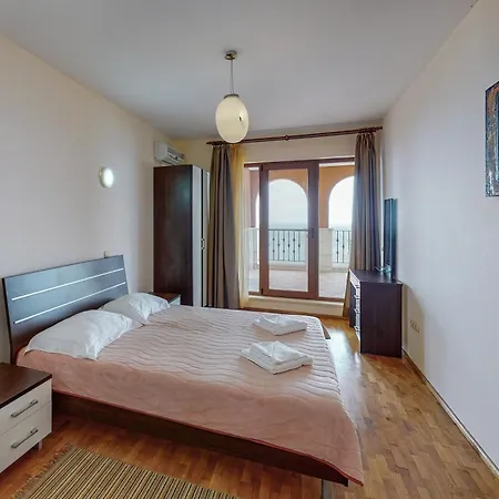 At Lighthouse Golf By Parnas Estate Villa Balchik