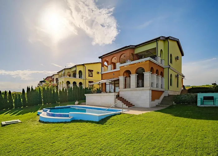 At Lighthouse Golf By Parnas Estate * Balchik