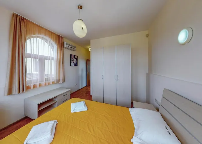 Villa At Lighthouse Golf By Parnas Estate Balchik